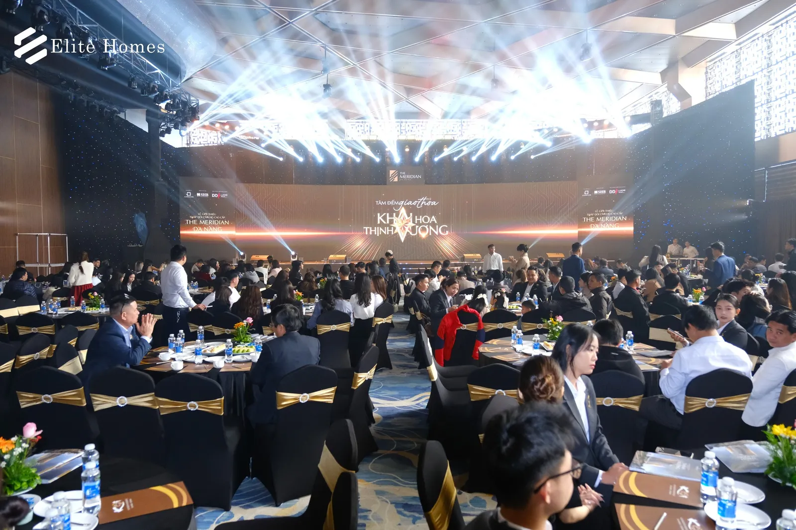 The Meridian Đà Nẵng ra mắt: “Siêu du thuyền” kiến trúc chính thức hạ thủy bên sông Hàn
