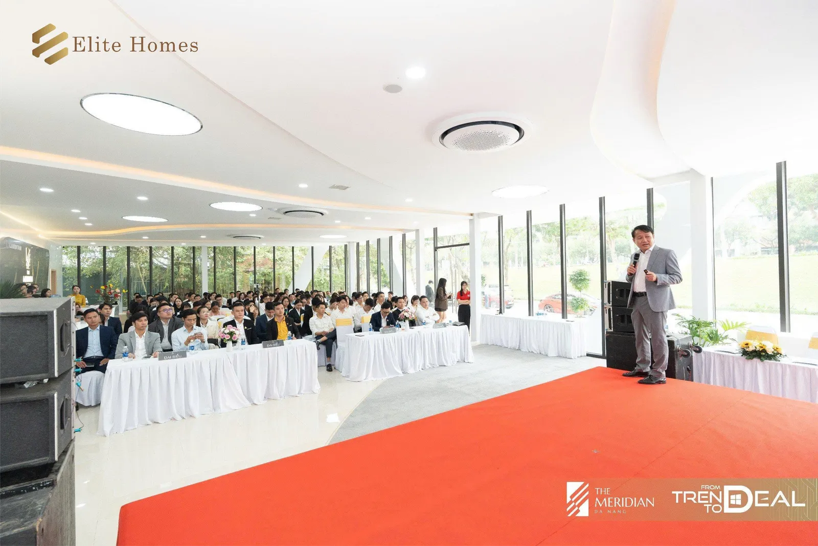 Phân tích xu hướng thị trường và dòng vốn 2026.